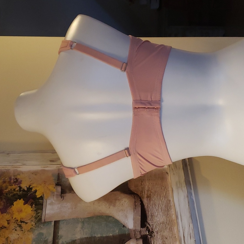 Vince Camuto Bra - Picture 6 of 8